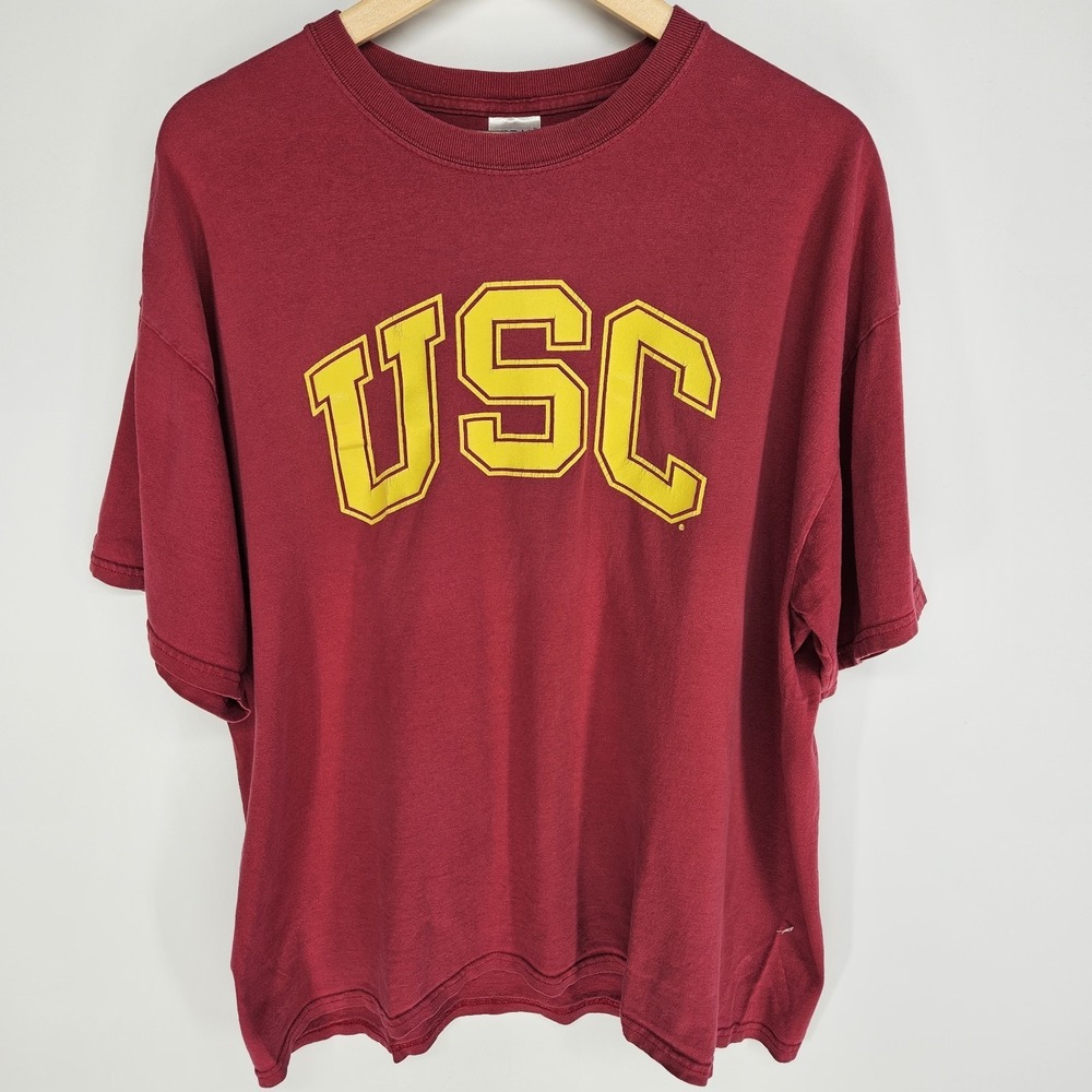 USC Trojans Mens XL Gildan 100% Cotton Red Logo T-Shirt Tee